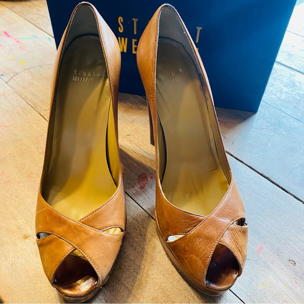 Stuart Weitzman NexPump Camel Platform Pump 8 - Picture 3 of 10